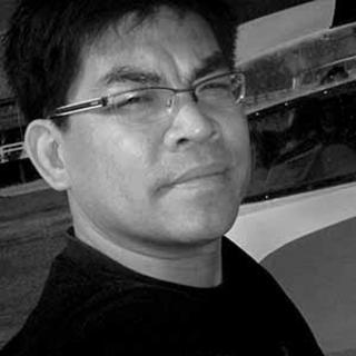 【电台主持董明朗读《假如生活欺骗了你》No