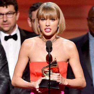 grammys: taylor swift wins album of the year