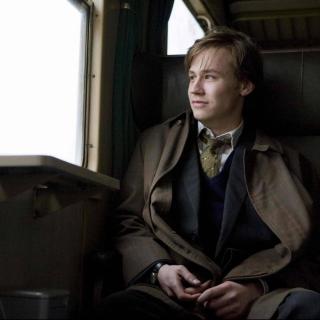 【音乐爱上诗 艺考播音之新闻稿件示例解析】