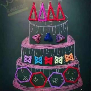 【香港名媛张天爱】在线收听_曼菲的妈妈_荔