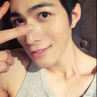 【我们都是小小的星辰--陈学冬】在线收听_谁