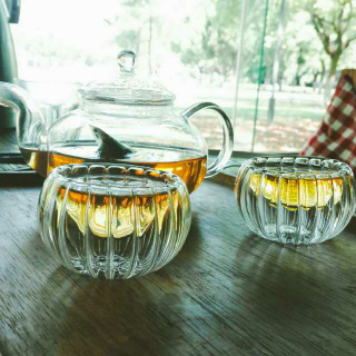 【夜读之张爱玲《茉莉香片》part 1】在线收听