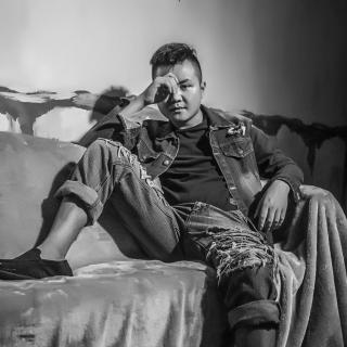 【突然想到理想这个词(翻唱)】在线收听_经典