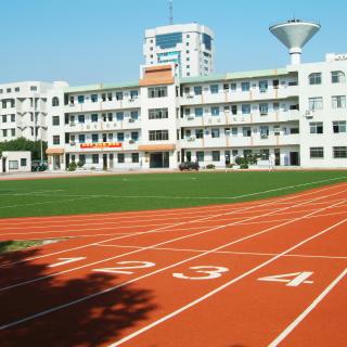 【你在三流大学得过第一名吗? 主播:小白】在