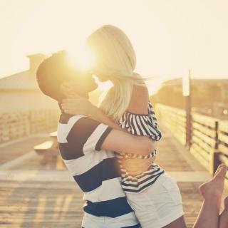 【爱和承诺,是一颗不变心,】在线收听_霖一_荔