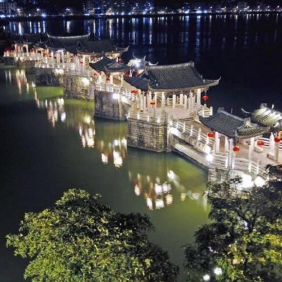 讲古潮语·潮州湘子桥上集·潮汕民间故事·洪银浩