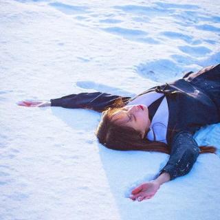 【喝醉以后全世界都是我的 就他妈你不是】在