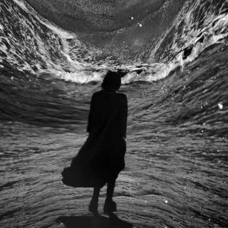 【《月亮和六便士节选》(英)毛姆】在线收听_