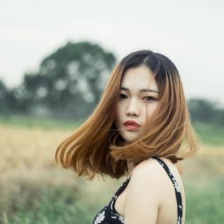 李晓敏——就这样,有人把青春卖给了金钱