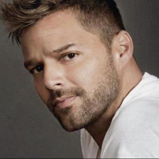 【西语歌曲Ricky Martin - Vente Pa' Ca ft. Malu