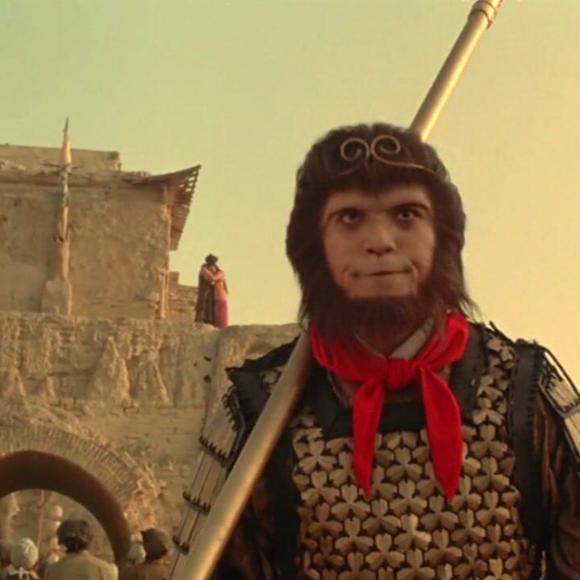 大话西游 你看,那个人好像一条狗图片