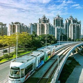 写给汶川地震中死去女友的一封信。