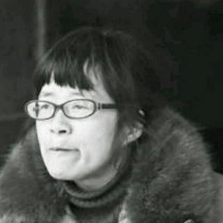 【《给你》 余秀华】在线收听_蜗牛叫了一夏天