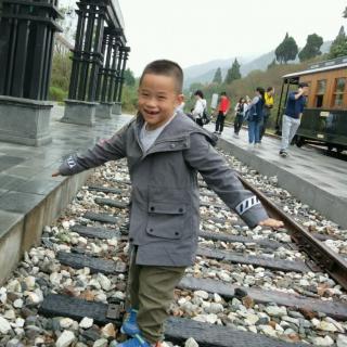 【周韦丞考后感】在线收听_周小帅的播客_荔