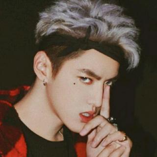 其实我们都没错,只是爱情诋毁了承诺!