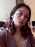 在温馨的气氛中进行认真讨论的酒宴