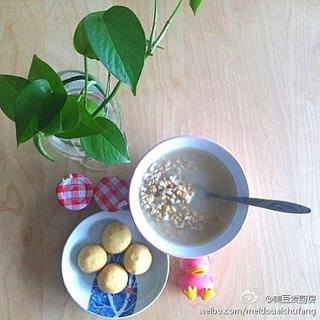 美豆爱厨房031：你给我爱 我给你菜--当归党参枸杞汤