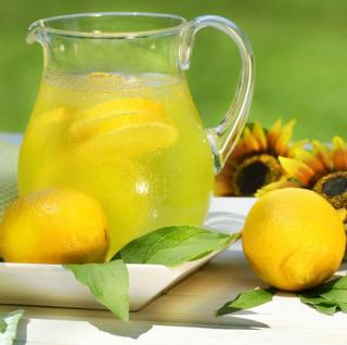【生活】柠檬的功效，柠檬水正确泡法