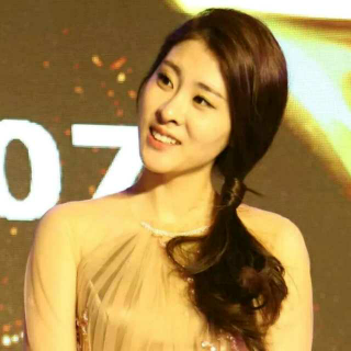 张碧晨*星APP之夜 献唱《后会无期》+《一吻