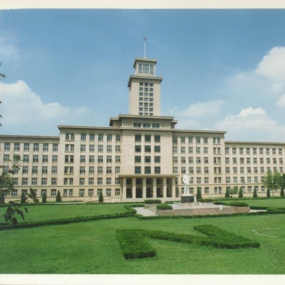 容止格言(主播/南开大学法学院 甜甜)