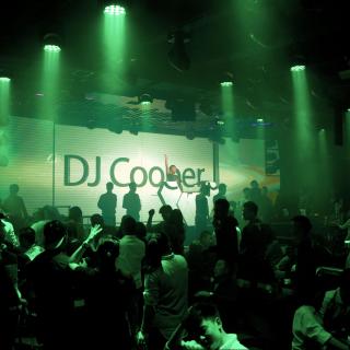 Dj.Cooper 《Happy People》2015-4 EDM Mix