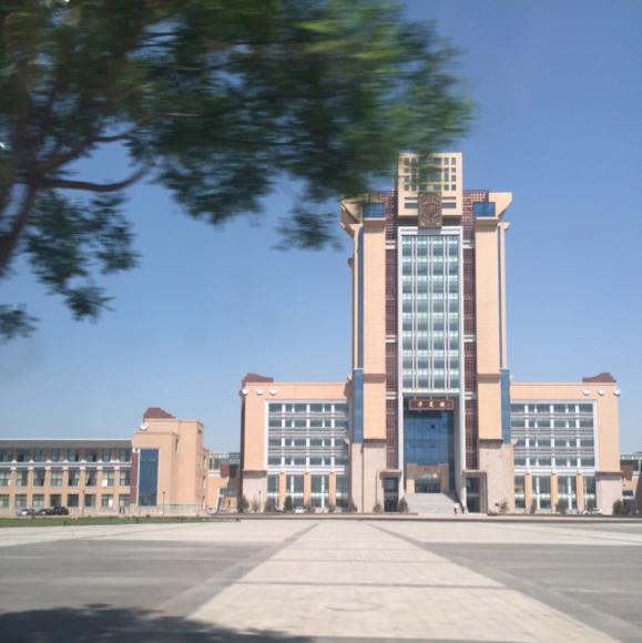 丽丽陪你看运城学院