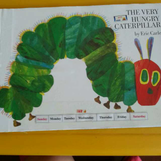 听Lilina读The very hungry caterpillar