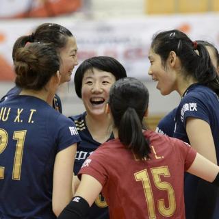 【体坛快讯】女排世界杯:中国3-0胜阿根廷 朱婷强势复出