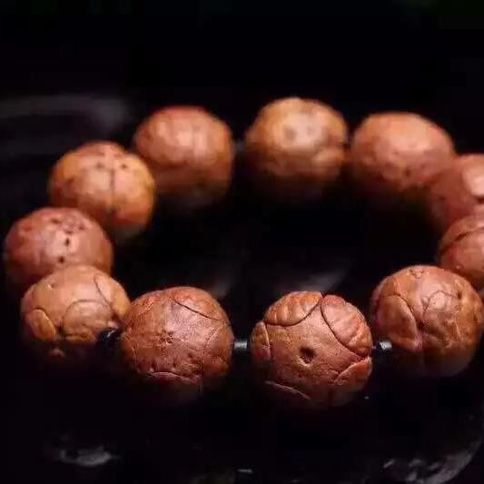 文玩新宠—皮球花菩提