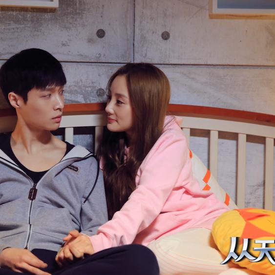 《从天儿降》辣妈李小璐特辑,张艺兴化身奶爸