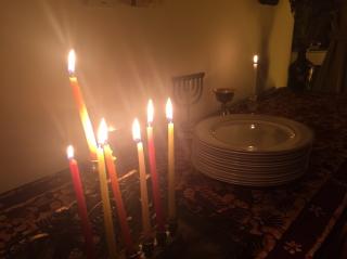 犹太节日Hannukah 也叫Festival of lights 