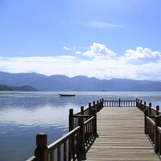 泸沽湖丨让人心平神凝的美景