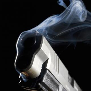 “Smoking gun”真的和枪有关吗？