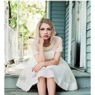 L读|只做自己能让一个人变得多强大？｜美少女Tavi Gevinson 的蜕变