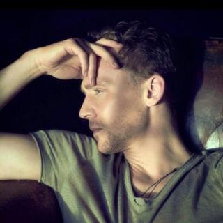 跟抖森(Tom Hiddleston)学诗歌朗诵-第16期:Good God,What A Night That Was