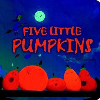 每天一首英文儿歌——《Five little pumpkins》