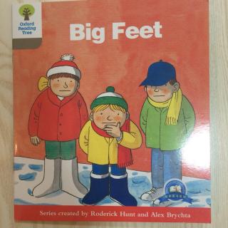 UIEQ funny English ：the big feet