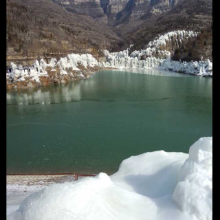 《罗马假日》背后的故事作者朱砂   朗诵香腮雪