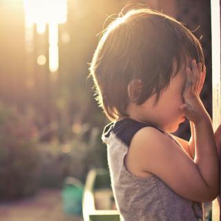 别把童真锁进笼子 人越幼稚越有范儿