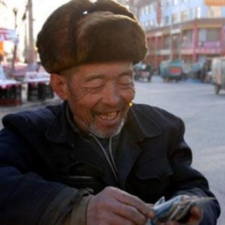 陈老汉的连载系列小说《老老年间那些农村老人的生活现状（一）。