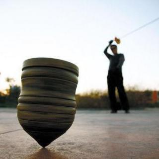 睡前一首万晓利陀螺光影碎片系列05秘密与陀螺