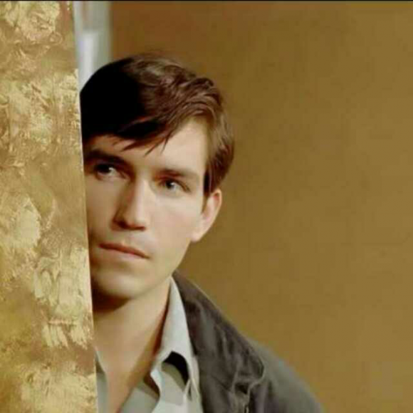 【poi同人】harold的情人(1)作者:rachel睿