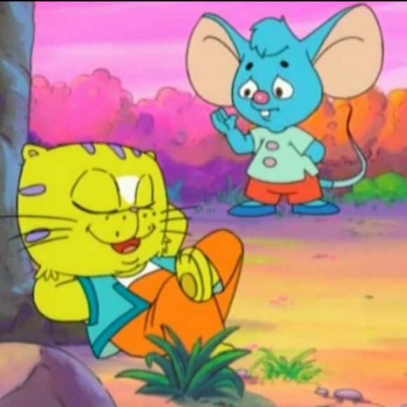 蓝皮鼠和大脸猫