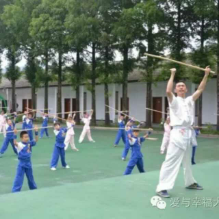 爱与幸福 颐和学校雏鹰展翅营报道～张雪琳报道