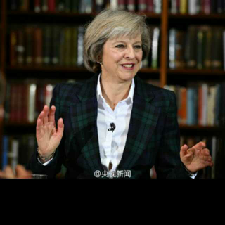 儿童新闻英文故事说:英国出了第二个女首相