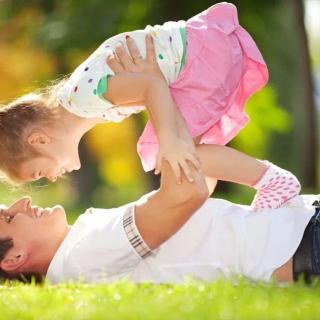 【家长课堂】父亲的教育影响女儿一生幸福！（必须给爸爸看看）
