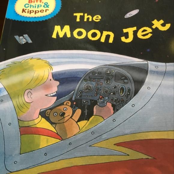 the moon jet