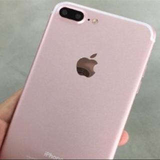 苹果iPhone 7 Plus搭载3GB内存&华为Mate 9真机照