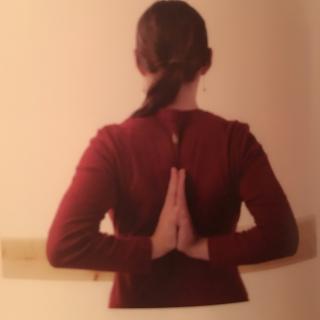孕妇瑜伽～反祈祷式（妊娠中晚期可以做）