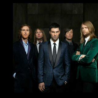 Maroon5